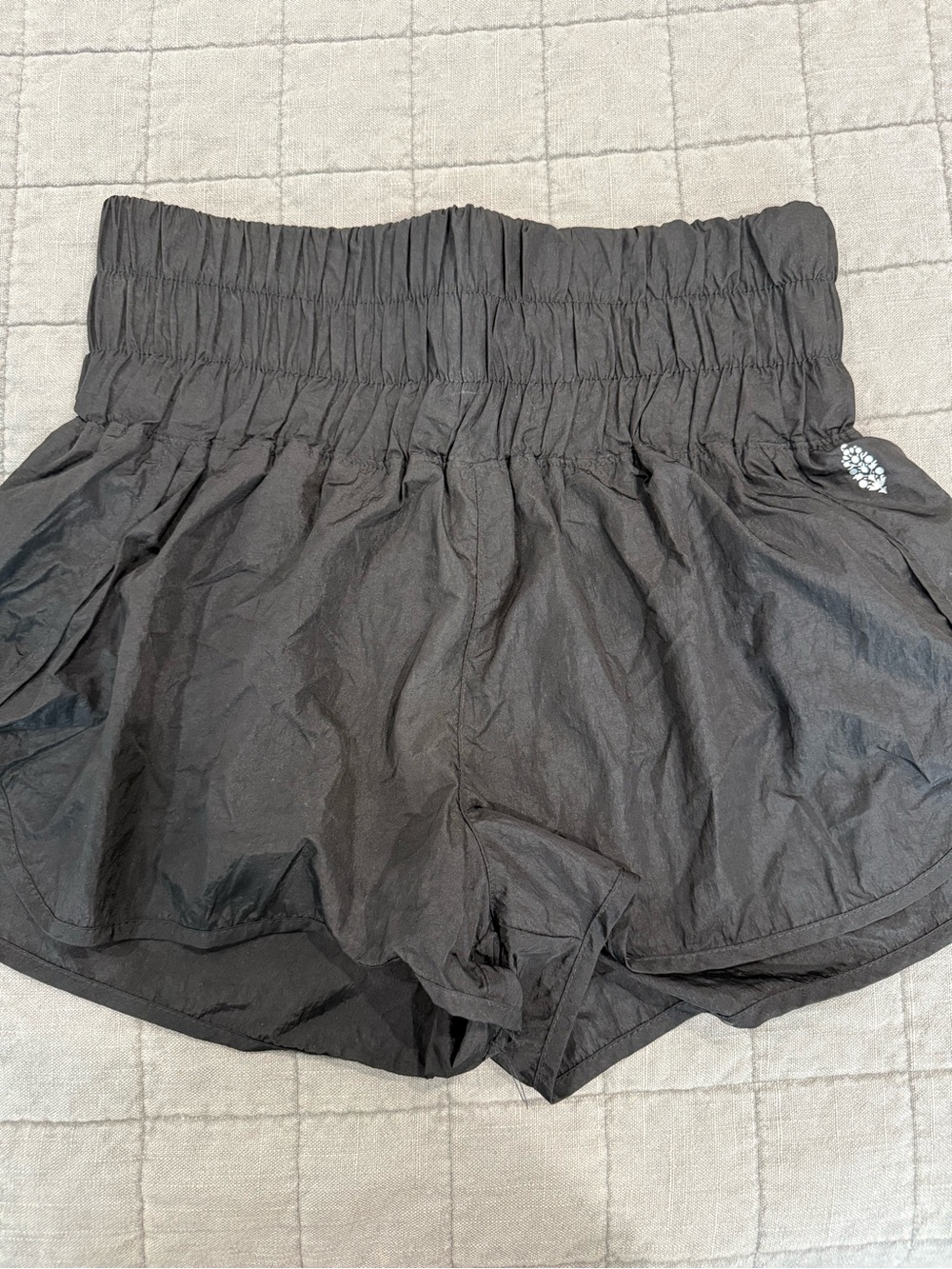 Free people, movement Women’s Black Elastic-Waist Active Shorts